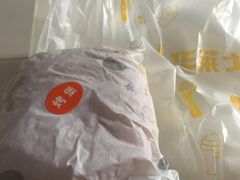 -华莱士·全鸡汉堡(加州步行街店)