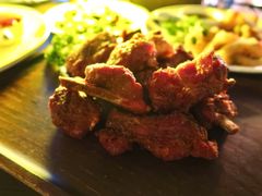 -三两三民谣咖啡清吧