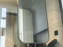 -上海虹桥中心爱琴海亚朵S酒店