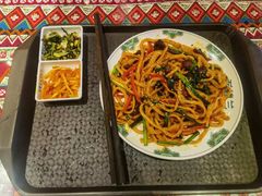 -大食代美食广场(上海中心店)