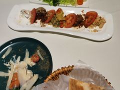 虾配牛油果-Pasha帕夏土耳其餐厅(南昌路店)