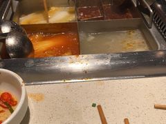 -海底捞火锅鲜切牛肉主题店(长寿路店)