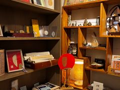 -邊城書店