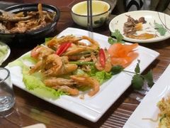 -亚忠小吃店(曾厝垵店)