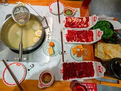 -牛三斤潮汕鲜牛肉火锅(昌发展万科店)