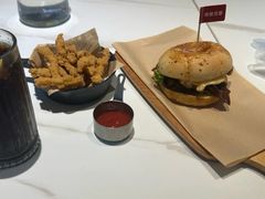 -必胜客(蚌埠东海万达店)