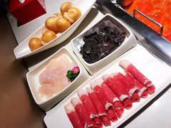 -海底捞火锅鲜切牛肉主题店(长寿路店)