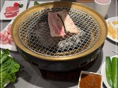 -山焱·炭火自助烤肉(周浦万达店)
