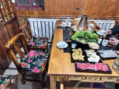 -果松木炭酸菜铜火锅·外婆参鸡汤