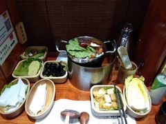 -独食火锅·半米屋台(直营总店)