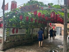 -鱼窝棚柴火铁锅炖(富山屯店)