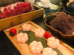 -湊湊火锅·茶憩(打浦桥日月光店)