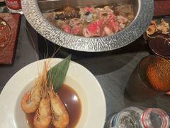 -牛YO寿喜烧·铁板烧和牛火锅自助(市府恒隆店)