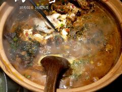 柴火稻草鱼-吃饭皇帝大(解放西路店)