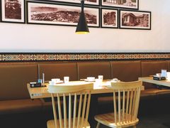 大堂-李子坝梁山鸡(北碚万达五鸡哥店)