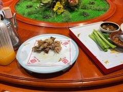 -乔家小院•非遗驴肉•本地小海鲜(滨河路店)