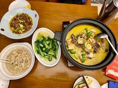 -饭怕鱼·黄焖鲟龙鱼(湖大店)