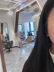 -V8潮牌·接发烫染连锁