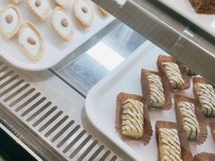 -绿岛港轩海鲜烤肉涮锅自助餐厅