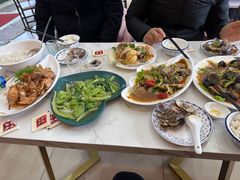 -覃记海鲜美食餐厅