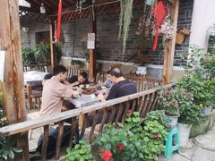 -王万妈卤猪脚(青岩交通路)