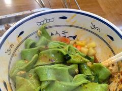 -秦君宝手擀菠菜面(金花路店)