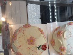 -花花卷卷·鲜食蛋糕(静安久光百货店)