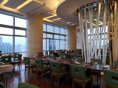 -湖景知味西餐厅•自助餐• 轻食(南京金茂威斯汀大酒店)