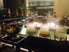 -浦东绿地铂骊酒店-POYA西餐厅(绿地东海岸国际广场店)