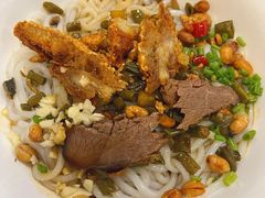 -牛八宝桂林米粉(八里庄店)