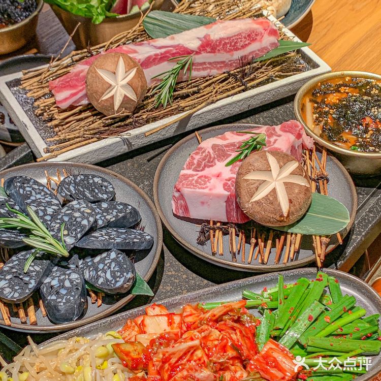 冰面➕烤肉 未免也有点太配了吧[色]