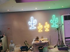 -夜火烤摊·东北烧烤酒场·老杨小黄鱼