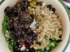 -俭让佬妈现卤串串(温江总店)