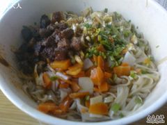 干拌臊子面-左陕右甘(亚运村店)