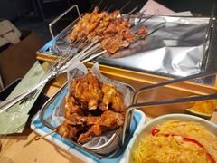 -街角等你.大连海鲜烧烤.经典铁板海鲜串(西安路店)