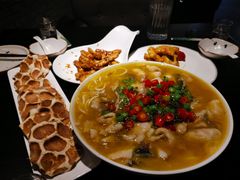 -梧桐树下(云锦世家店)
