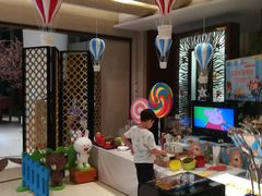 -君来湖滨饭店·玫瑰园
