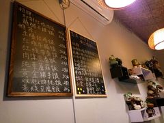 -蜗牛小馆醉乡民谣云南菜(惠新西里店)