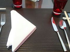 餐具摆设-北京港澳中心瑞士酒店·瑞士咖啡厅·自助餐