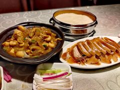 -湖庭壹品鸭王·传统北京烤鸭·别墅私房菜·庭院宵夜(江宁店)