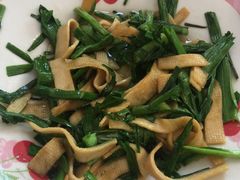 -南汇老顾农家乐采摘大团水蜜桃采摘店