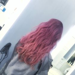 -DL HAIR SALON