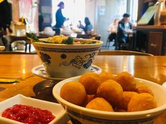 沙司小土豆-炉小二铜锅牛蛙•川湘菜(三里屯店)
