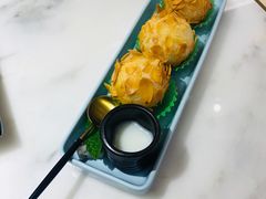 杏仁金沙球-富山虾饺点心餐厅(群光广场店)