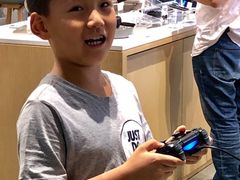 -Sony Store 索尼(上海淮海中路店)
