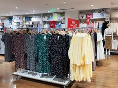 -优衣库(哈尔滨中央大街店)