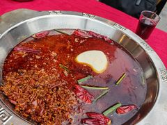 -山城年华老火锅(玉林店)