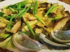 -仙本那小型鱼市