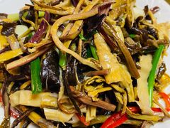 -88号小吃店·经典云南菜·地道纳西美食