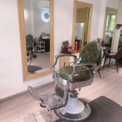 -晓V彩妆造型(大学路店)